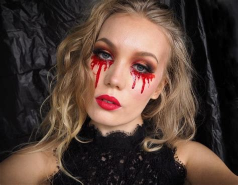 ☀ How To Do Halloween Blood Makeup Anns Blog