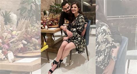 Virat kohli, india captain across all formats, took to instagram on wednesday to react to her wife anushka sharma's instagram post where the bollywood actor can be seen flaunting her baby bump. Virat Kohli, Anushka Sharma blessed with baby girl