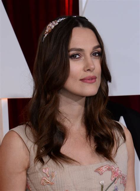 Watch Pirates Of The Caribbean 5 Keira Knightley Returns In New