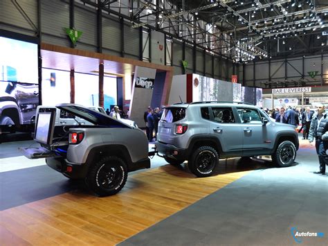 Live In Genève 2015 Jeep Maakt Kamperen Episch Met Renegade Hard Steel