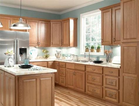 Discard the white or golden handles that usually come with a 90's honey oak cabinet. Furniture , Durable Oak Kitchen Cabinets : Honey Oak ...