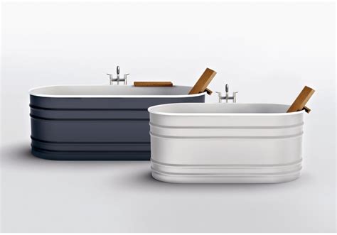 Eine vorgefertigte hommage an die badewanne von gestern, die zu einem klassiker des zeitgenössischen designs geworden ist. Vieques Agape Badewanne - Milia Shop
