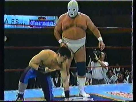 Súper porky, máximo y hijo del fantasma vs. Taka Michinoku, Negro Casas and Super Porky vs Hijo de ...