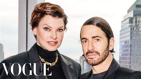 Linda Evangelista And Marc Jacobs Reminisce On 90s Fashion Vogue Youtube