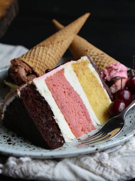 Neapolitan Cake Strawberry Vanilla And Chocolate Layer Cake Recipe