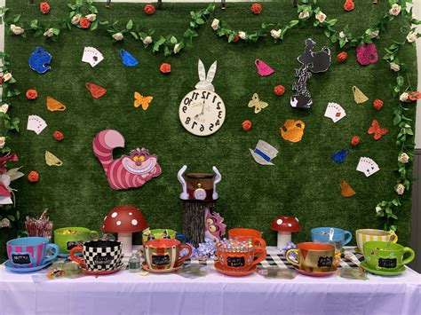 Alice In Wonderland Backdrop 1st Birthdays Wonderland Sweet 16