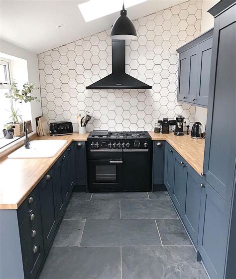 Slate Tile Floors In Kitchen A Durable And Stylish Choice Edrums