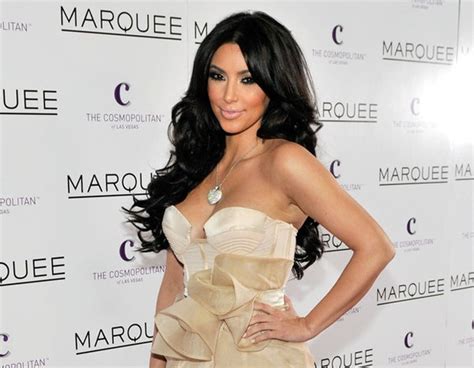 Well Hello Kim From 35 Times Kim Kardashian Made Beige Look Sexier Than Being Nude E News