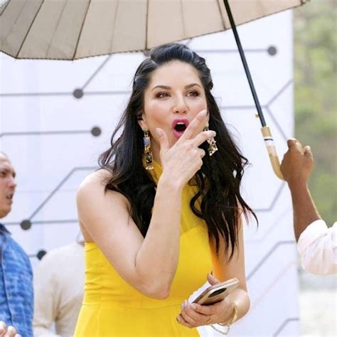 Sunny Leone Unseen Photos Gallery Actress Doodles