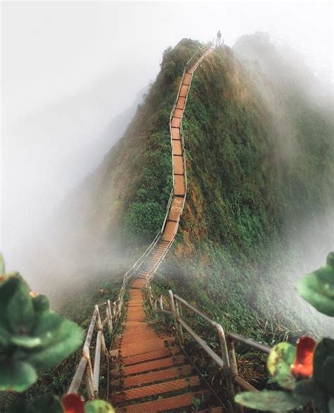 The Haiku Stairs Known As The Stairway To Heaven The Total 3922
