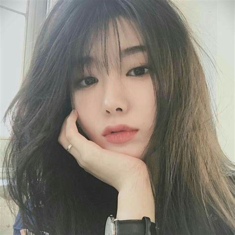 Pin By Ryzka Ananda On Ohmygoodnessgraciousme Cute Korean Girl