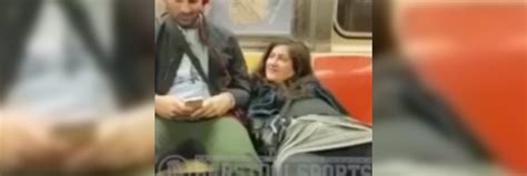 una mujer se masturba en pleno metro de nueva york y pide ayuda a un viajero los replicantes
