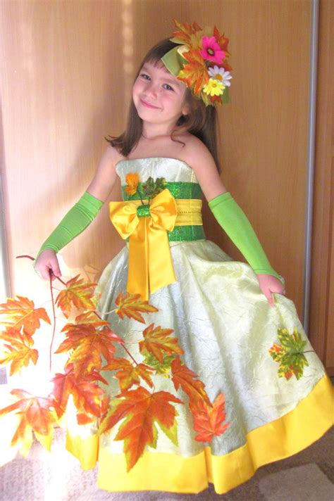 Детские платья и карнавальные костюмы на прокат