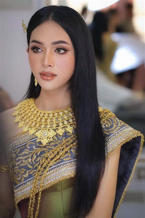 🇰🇭 cambodia beauty queen in traditional outfit ⚜️ beauty and traditions 🇰🇭