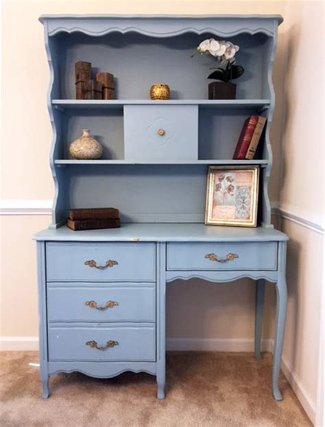 Mix 1 cup of paint with 1/3 cup of cool water and 1/3 cup of plaster of paris. How To Chalk Paint Furniture - DIY Crush