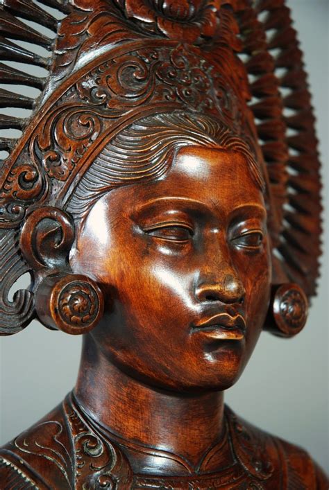 Mid 20thc Carved Bust Of Balinese Woman Carving Traditional