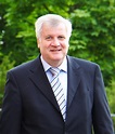 Horst Seehofer / Horst Seehofer steps down as CSU party leader | World ...