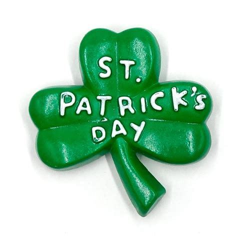 Vintage Plastic St Patricks Day Shamrock Pins