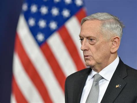 donald trump fears defence secretary james mattis is ‘secretly a democrat au