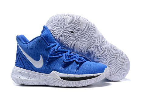 Kyrie irving's signature line has gradually become one of the most reliable basketball shoes for shifty guards. Nike Kyrie 5 "UNC" Blue/White For Sale - KD 11 Sale
