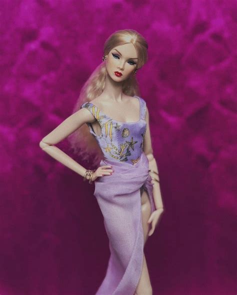 Pin By Maria Helena Grudzien On Barbie Aurora Sleeping Beauty Disney Princess Beauty