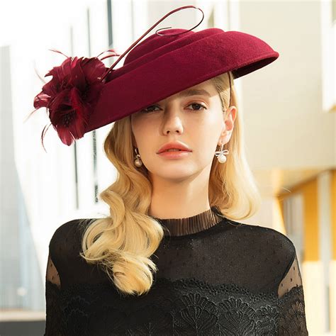 Ladies Beautiful Fashion Elegant Nice Wool With Feather Beret Hats Kentucky Derby Hats Tea