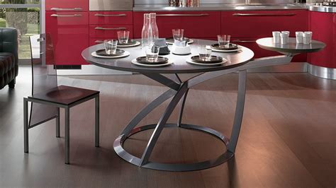 Conjuntos de mesa y sillas de cocina para los mejores desayunos. Mesas de cocina Scavolini. BricoDecoracion.com