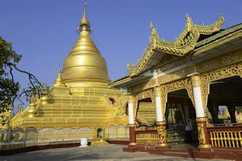 Kuthodaw Pagoda 5 Mandalay Pictures Burma In Global Geography