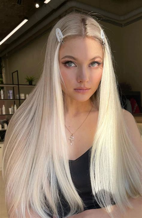 70 Trendy Hair Colour Ideas And Hairstyles Platinum Blonde Hair Color