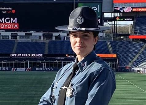 Womens Law Enforcement Group Mourns Death Of Mass State Trooper Tamar