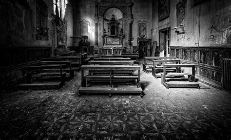 Americas Epidemic Of Empty Churches Keep The Faith