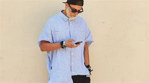 How To Wear A Bandana Mens Style Guide The Trend Spotter