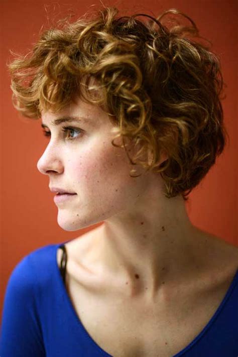 Cute Naturally Curly Hairstyles