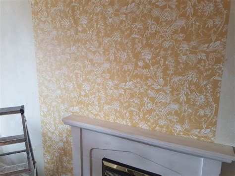 Papered Feature Wall Painting And Decorating Bedford Bedfordshire