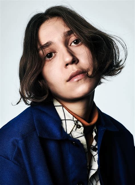 35  Trends For Gender Neutral Androgynous Non Binary Haircuts - Strike Dear Mistresss