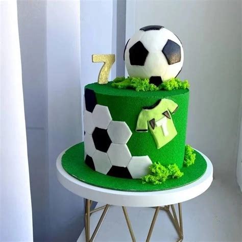 Football Cake Football Theme Cake Yummy Cake