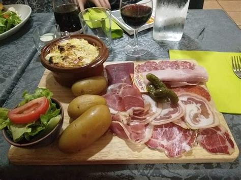 A Vos Planches Clermont Ferrand Restaurant Bewertungen Telefonnummer And Fotos Tripadvisor