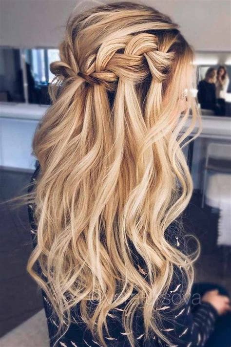 We've prepared a massive selection of the cutest half up half down hairstyles you can try out, with beautiful ideas for any level of styling experience. 20 Brilliant Half Up Half Down Wedding Hairstyles for 2019 ...