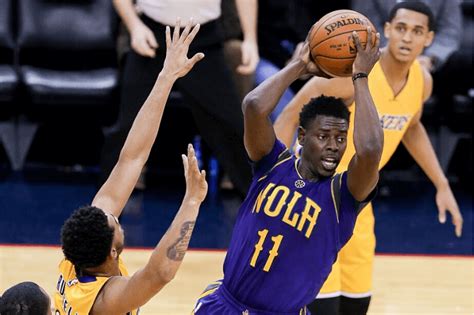 Jrue Holiday To Donate Remaining Salary To Charities And Black Owned