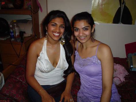 Hot Desi Girls Indian Lesbian Collection