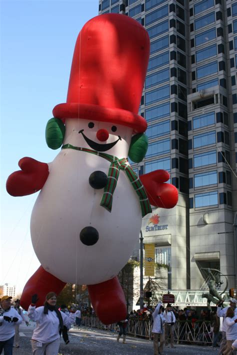 Frosty Snowman Parade Balloon Fabulous Inflatables Christmas Parade