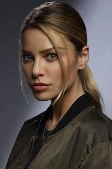 Hot Pictures Of Lauren German Lucifer Tv Series Best Of Comic Books Sexiezpix Web Porn