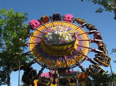 Scary Rides Amusement Park Rides Thrill Ride Theme Park