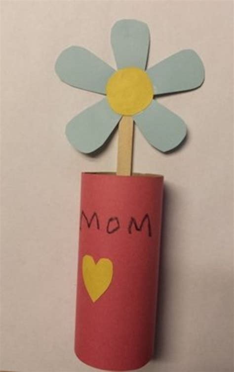 4 Cute And Easy Mothers Day Crafts For Kids Holidappy