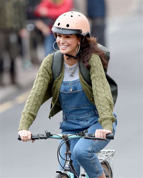 Michelle Keegan Filming Brassic Tv Show 09 Gotceleb