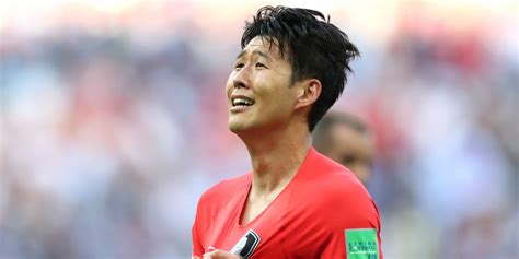 Chuncheon, 8 luglio 1992) è un calciatore sudcoreano, attaccante del tottenham e della nazionale sudcoreana di cui è capitano, con la quale è stato vicecampione d'asia nel 2015. Son Heung-min needs one more win to ensure he can continue ...