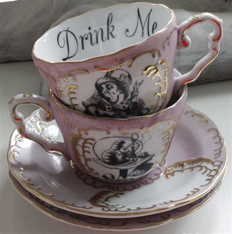 Free Shipping 7 Or 11 Piece Alice In Wonderland Tea Set In Etsy Tea
