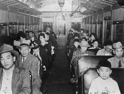 the internment of japanese americans in pictures 1942 1944 rare historical photos