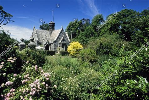 Old Stone Cottage Lizard Point Cornwall Editorial Stock Photo Stock