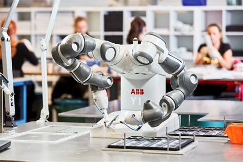 Glückwunsch Yumi Abb Roboter Setzt Seit Fünf Jahren Neue Standards In